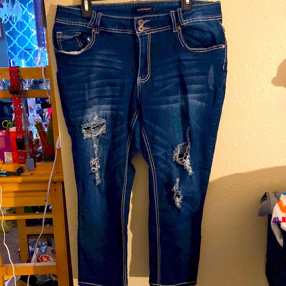 Ashley Stewart distressed crop jeans